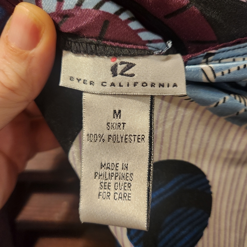 Byer California Asymmetrical Skirt with Blue and Purple Circles - Picture 4 of 4